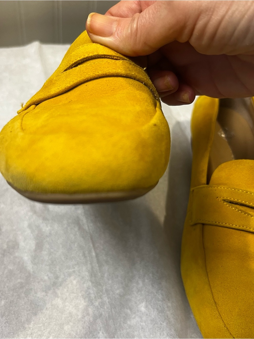Antonio Melani Suede penny loafers in mustard yellow size 7 1/2 - Picture 6 of 12